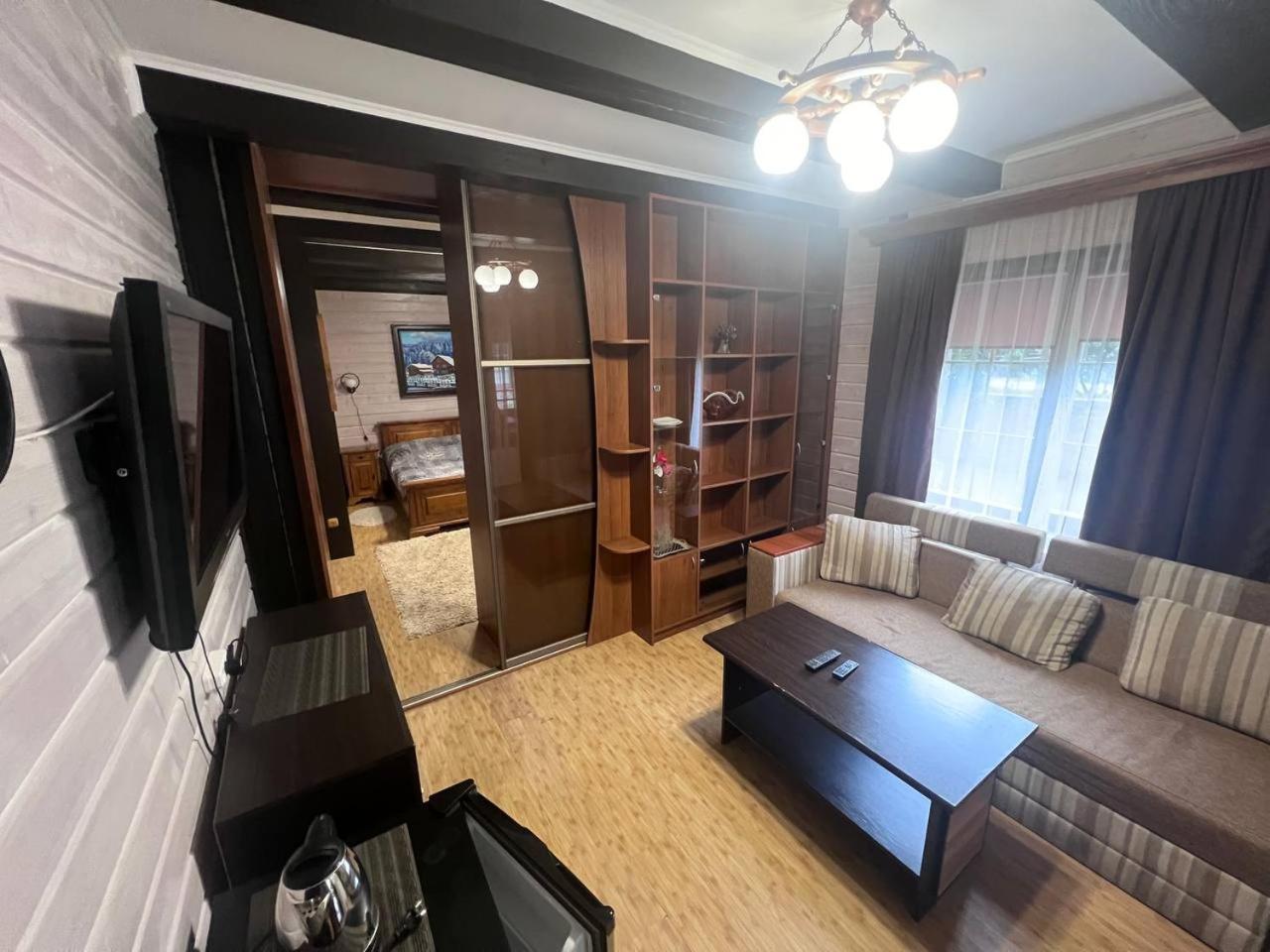 ז'דנייבו Готель Жди Ня Єво Instagram Zhdenievo Hotel מראה חיצוני תמונה